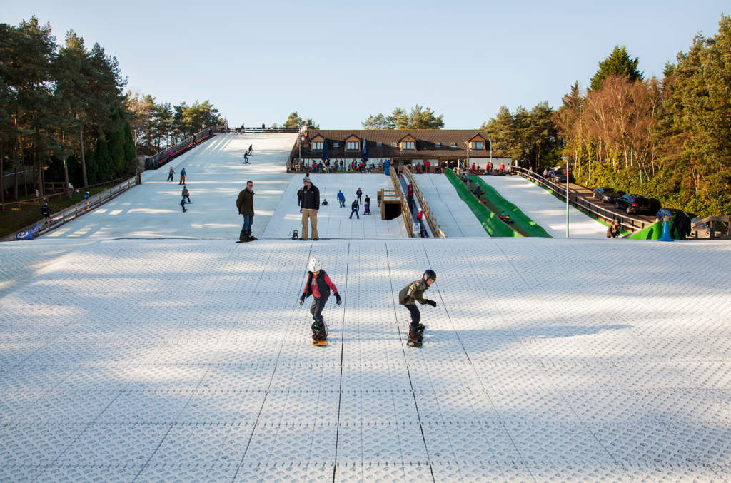 Proslope Ski Slope at Snowtrax in Dorset